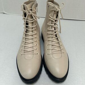 Jimmy Choo NWOT Cream White Leather‎ Lace Up Combat Boots Booties size 39